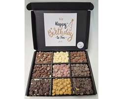 Chocolade Callets Proeverij Pakket met Mystery Card 'Happy Birthday' met persoonlijke (video) boodschap | Chocolademelk | Chocoladesaus | Verrassing box Verjaardag | Cadeaubox | Relatiegeschenk | Chocoladecadeau