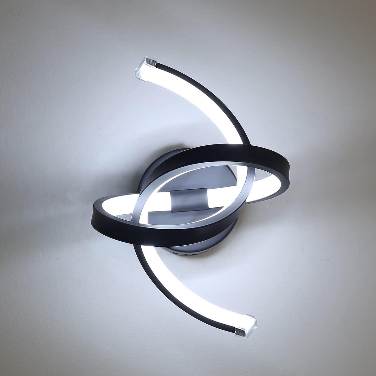 Goeco Wandlamp - 32cm - Medium - 19W - LED - Zwarte Spiraalvormige Wandlamp - Metalen - Acryl - Koel Wit