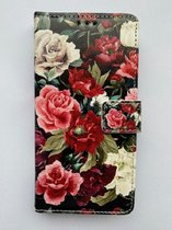 Geschikt voor Samsung Galaxy S23 boekhoesje met bloemenprint rood - portemonnee hoesje met kaarthouder en magneetsluiting