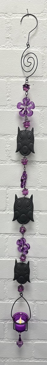 Deco theelichthouder "bloem + uilen" met metalen ketting - zwarte ketting & paarse glazen stenen - lengte 120 cm - exclusief theelicht - Woondecoratie - Theelichthouder - Woonaccessoires