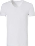 Wit V-hals T-shirt.