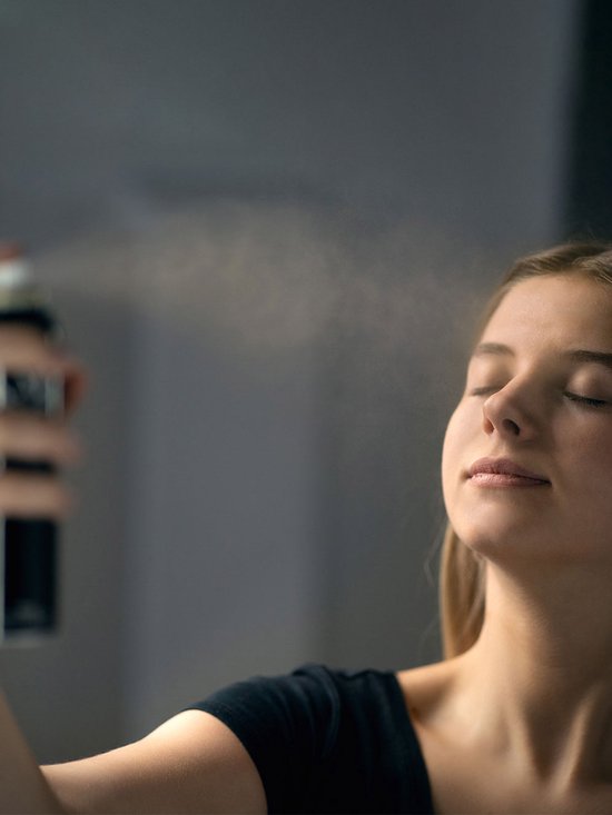 Spray TAN | Selbstbräuner Spray Auftragen | IONIQ SkinCare