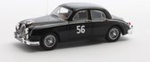 De 1:43 Diecast Modelauto van de Jaguar MKII #56 Winnaar van Brands Hatch van 1957. De fabrikant van het schaalmodel is Matrix. Dit model is alleen online verkrijgbaar.