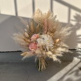 BOHO ESSENTIALS - bruidsboeket - bridal bouquet boho chic - trouwboeket bohemian
