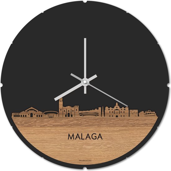 Skyline Klok Rond Malaga Eikenhout - Ø 44 cm - Stil uurwerk - Wanddecoratie - Meer steden beschikbaar - Woonkamer idee - Woondecoratie - City Art - Steden kunst - Cadeau voor hem - Cadeau voor haar - Jubileum - Trouwerij - Housewarming -