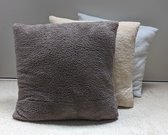 SWAN - kussenhoes - kussen - teddy - taupe - 45x45 - zacht