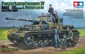 1:35 Tamiya 25209 Panzerkampfwagen IV Ausf G. Early Production & Motorcycle Eastern Front Plastic Modelbouwpakket