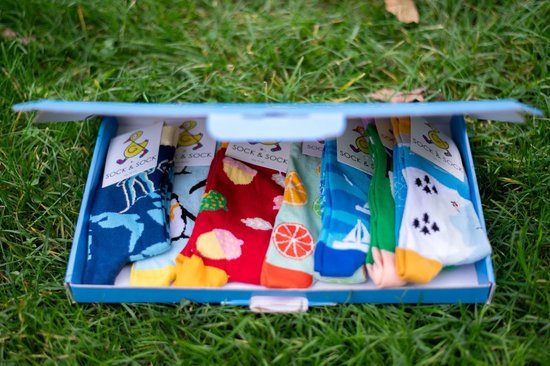 Cadeau box | Surprise Box 7 Paar | 7 day pack | 7 paar sokken | Leuk als cadeau | Multi-color | Maat 41-46 | Herensokken en damessokken | Leuke, grappig sokken | Funny socks that make you happy | Sock & Sock