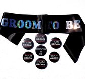 8-delige Set met 1 sjerp en 1 button Groom to Be zwart en 6 buttons Team Groom - bruidegom - groom to be - vrijgezellenfeest - sjerp