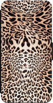 Leuke Telefoonhoesjes - Bookcase hoesje geschikt voor iPhone 14 Pro - Animal print - Wallet case met pasjeshouder - Luipaardprint - Bruin
