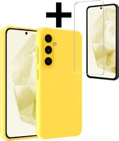 Hoesje Geschikt voor Samsung A35 Hoesje Siliconen Case Met Screenprotector - Hoes Geschikt voor Samsung Galaxy A35 5G Hoes Siliconen - Geel