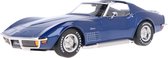Het 1:18 gegoten model van de Chevrolet Corvette C3 uit 1972 in blauw metallic. De fabrikant van het schaalmodel is KK Scale. Dit model is alleen online verkrijgbaar