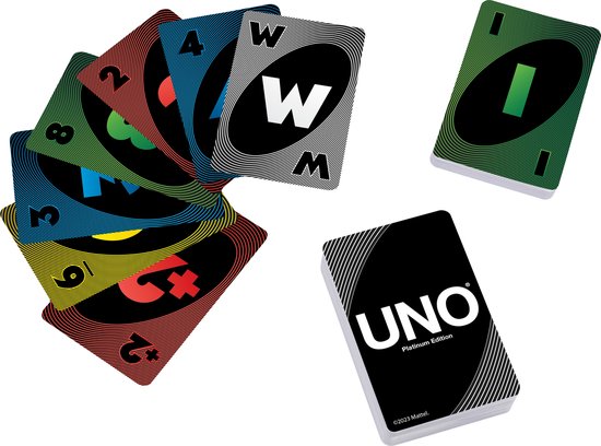 UNO Platinum Edition kaarten: stapel kaarten, groene "1" kaart, en uitgespreide kaarten met nummers.