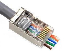 Cat6 RJ45 Stekkers met doorsteek - 10 stuks - metaal afgeschermd
