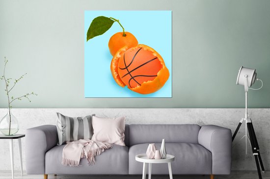 Wanddecoratie Metaal - Aluminium Schilderij Industrieel - Basketbal - Sinaasappel - Fruit - Oranje - Blad - 90x90 cm - Dibond - Foto op aluminium - Industriële muurdecoratie - Voor de woonkamer/slaapkamer