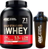 Optimum Nutrition Gold Standard 100% Whey Protein Bundle – Cookies & Cream Protein Powder + ON Shake Cup – 2270 grammes (71 portions)