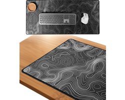foto van What's Goods® Grote XXL Muismat 90x40 cm (4mm dik) - Gaming Mousepad / Game Muismat - Anti Slip - Topografisch (topografie) design - Bureau onderlegger - Zwart