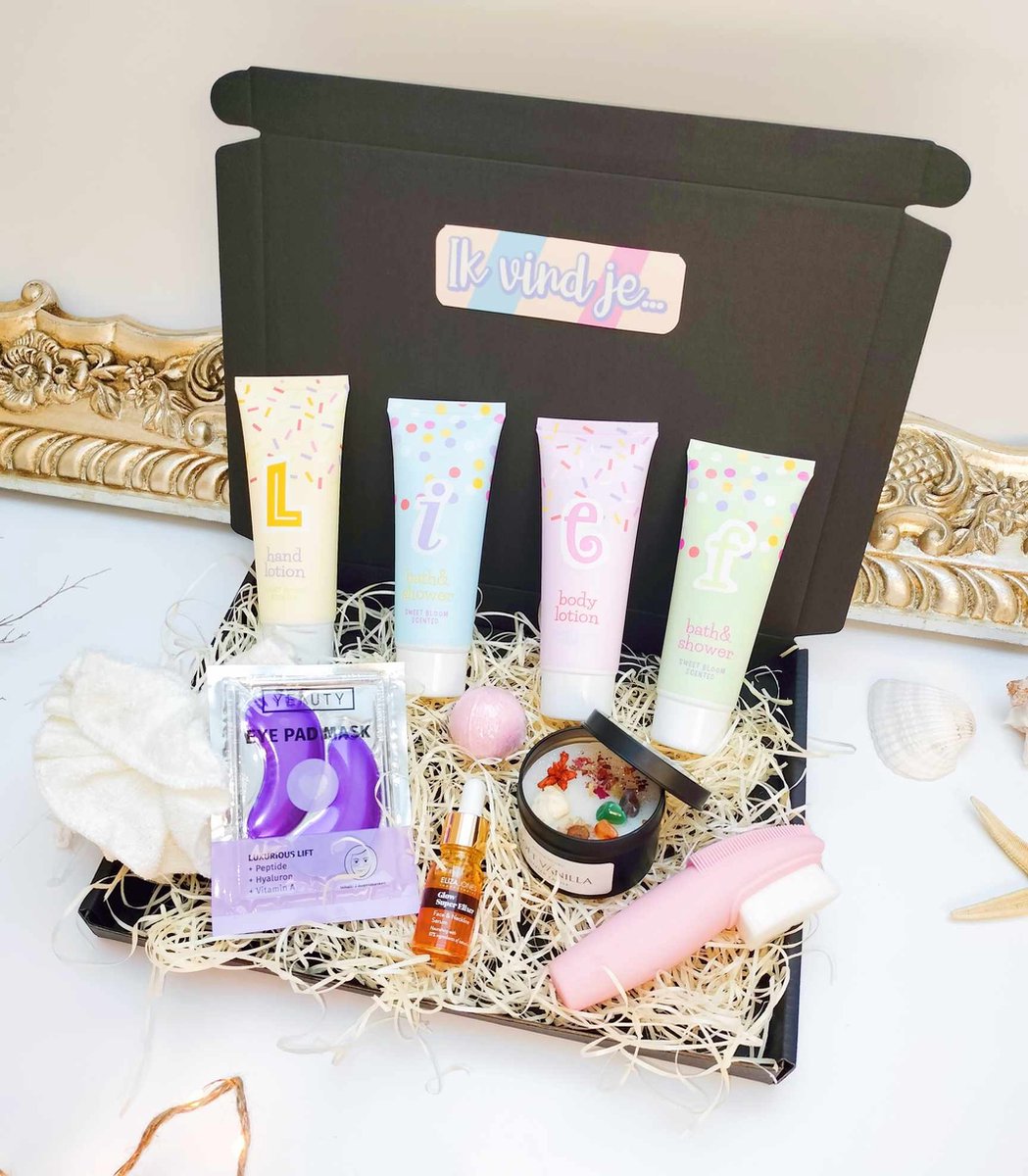Goedkoopste Dames Geschenk Ik vindje lief - Verzorgingsset 11 stuks - Hawsaz.nl cadeau - Huidverzorging geschenkset - Luxe Moederdag cadeau - Verwenpakket - Gezichtverzorging - Serum - Luxe Cadeaupakket - Edelstenen geurkaars vanille - Bodylotion - Bath&Shower