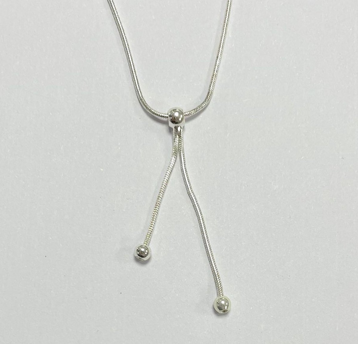 Ketting - Ronde hangertjes - Feestelijk en sierlijk - 32 + 5 Centimeter, verstelbaar - Damesdingetjes