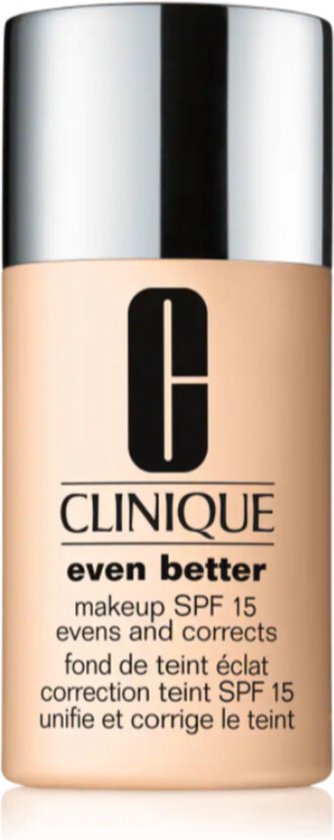 Clinique foundation SPF 15, egale en corrigerende make-up, lichte huidskleur.