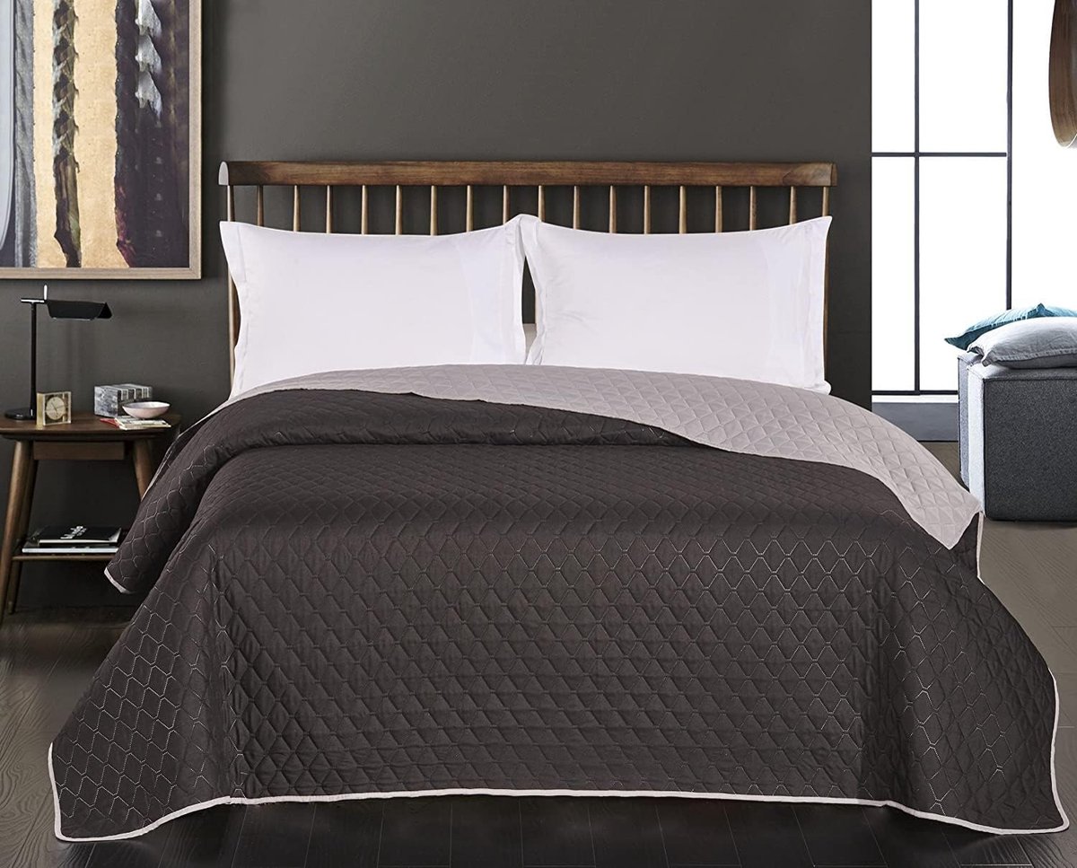 DecoKing - Sprei, bedsprei, 170 x 210 cm - doorgestikte sprei, tweezijdig, reliëfpatroon, ruiten - zwart/zilver 170 x 210 cm