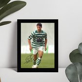 Cristiano Ronaldo CR7 Ingelijste Handtekening – 15 x 10cm In Klassiek Zwart Frame – Gedrukte handtekening – Sporting Lissabon - Voetbal - Rookie Jaar