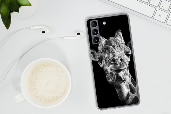 Telefoonhoesje Geschikt voor Samsung Galaxy S21 Plus hoesje - Giraffe - Dier - Zwart - Wit - Siliconen Telefoonhoesje Telefoonhoesje