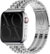 xoxo Wildhearts stalen bandje - Geschikt voor Apple Watch - Series 1/2/3/4/5/6/7/8/9/SE - Maat: 38 mm / 40 mm / 41 mm - Horlogeband - incl. horloge inkorter - Zilver