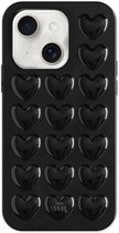 xoxo Wildhearts Heartbreaker Black telefoonhoesje - Geschikt voor iPhone 15 - Heart case - Hoesje met hartjes patroon - Case met hart - verstevigde backcover - Zwart