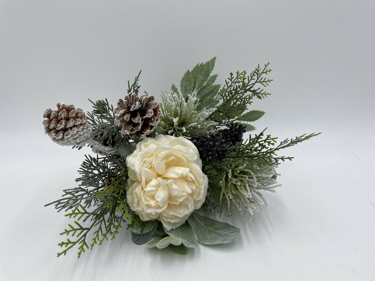 Home Sweet Home Kunstbloem boeket winters roos dennenappel groen wit sneeuw 28 cm | HSH50022 | Stoer & Sober Woonstijl