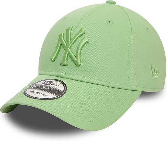 New Era - New York Yankees League Essential Bright Green 9FORTY Adjustable Cap