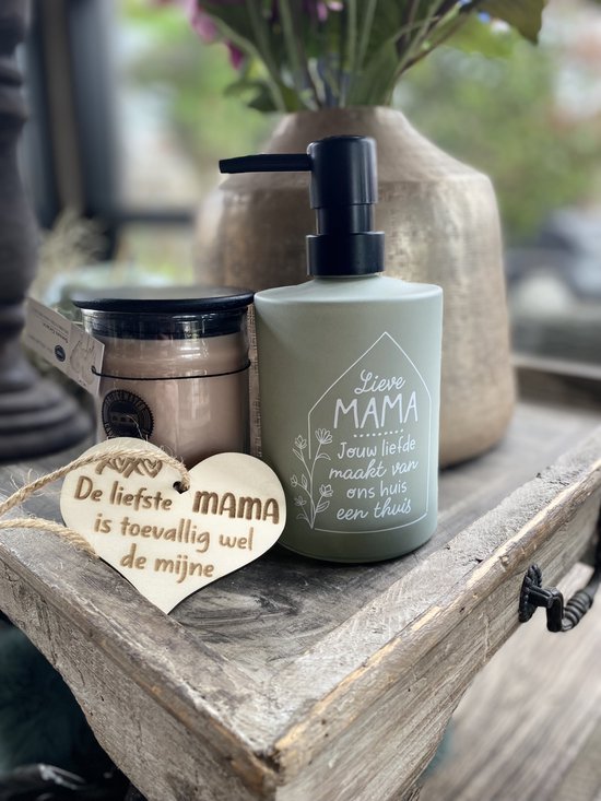 Zeeppompje Lieve mama Jouw liefde maakt van ons huis een thuis inclusief houten hartje + geurkaars bridgewater (sweet grace) - moederdag cadeautje - moederdag - mama