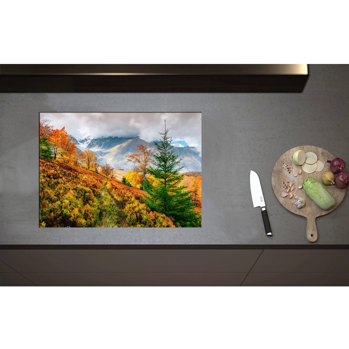 Inductieplaat Beschermer - Bomen in Verschillende Kleuren Hoog in de Bergen - 70x50 cm - 2 mm Dik - Inductie Beschermer - Bescherming Inductiekookplaat - Kookplaat Beschermer van Wit Vinyl