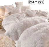 Livano Teddy Dekbedovertrek - Fleece Dekbedovertrek - Fluffy Dekbedovertrek - Pluche - Dekbed - Deken - Inclusief Kussens - Wit 264x229cm