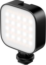 Ulanzi U60 RGB Videolamp — 72 kleuropties en 18 lichteffecten — LED-display — Compact en oplaadbaar — 2.500 mAh batterij — Zwart