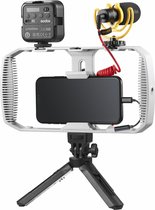 Kit Vlogging Godox VK1-LT (Connexion Lightning) Comprenant : Illuminateur LED6R - Diffuseur - Support - Microphone - Capuchon anti-vent - Mousse de pare-brise - Mini trépied - Smartphone Rig