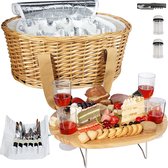 Rieten picknickmand set voor 4 personen met mini opvouwbare wijnpicknicktafel en grote geïsoleerde koeltas en bestek servicekits voor 4 personen, geschenken voor koppels, huwelijksgeschenken