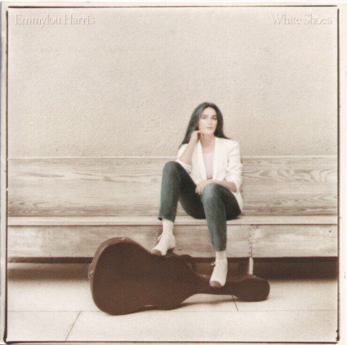 EMMYLOU HARRIS - White Shoes