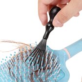 Brush Cleaner (Zwart) - Borstel Haar Verwijderaar - Haarborstel reinigen - Schoonmaken haarborstel - Haarborstel Ontpluizer - Borstel Schoonmaak - Anti Klit - Haar Verwijderen