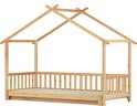Huisbedframe van natuurlijk massief hout, met spijlen en dakconstructie, op witte achtergrond.