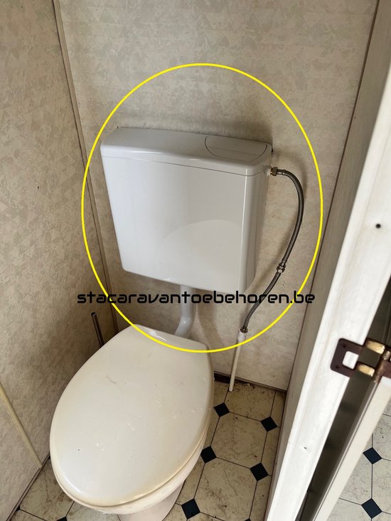 Foto: Jachtbak stortbak stacaravan mobilhome waterreservoir toilet wc