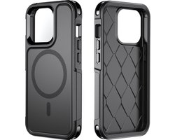 Mobigear Hoesje geschikt voor Apple iPhone 13 Pro MagSafe Telefoonhoesje Hardcase | Mobigear Traveller Backcover Shockproof | Geschikt voor MagSafe | Geschikt voor Draadloos Opladen met Magnetische Ring | Geschikt voor MagSafe Case - Zwart