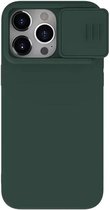 Nillkin CamShield Hoesje Geschikt voor de Apple iPhone 15 Pro Max - Geschikt voor Draadloos Opladen met Magnetische Ring - Siliconen Back Cover - met Camera Slider Groen