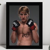 Paddy Pimblett Ingelijste Handtekening – 15 x 10cm In Klassiek Zwart Frame – Gedrukte handtekening – UFC - Liverpool - Scouser - Paddy The Baddy