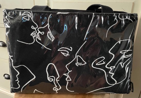 Koeltas / Strandtas - Stay cool - Abstract - Zwart wit - Tas - Koel tas - Zomer - Summer - Lunch - Werk - School - Schooltas - Lunchtas - handvat - Ritssluiting - Keep it cool - Stuff - Compact - Face - Gezicht - You - Love you - Cadeau - Kado - Mooi van KOEL — afbeelding 3
