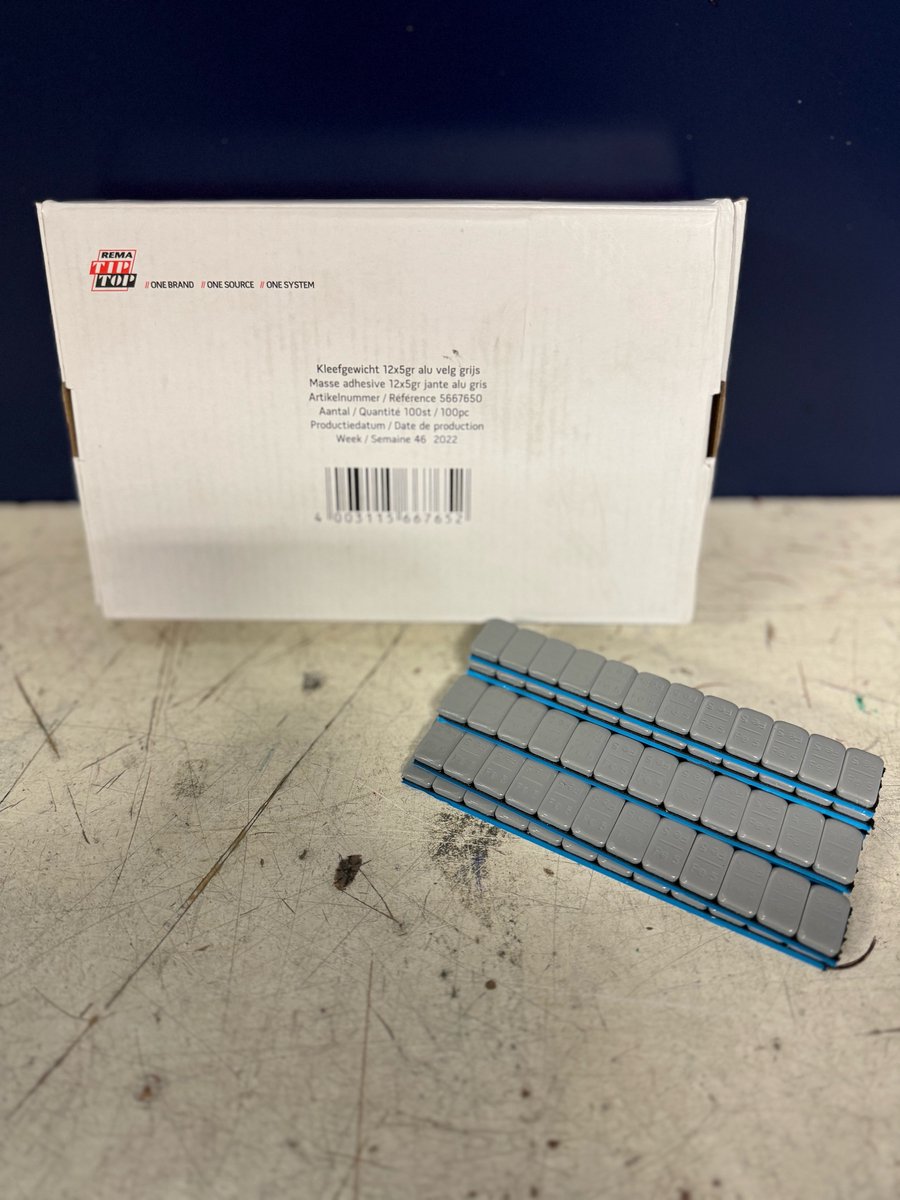 Kleefgewicht 12x5gr Alu Velg Grijs