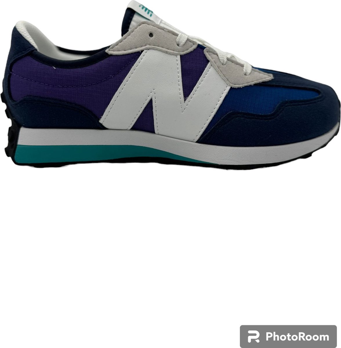 NEW BALANCE model GS327SB 38 5 Blauw