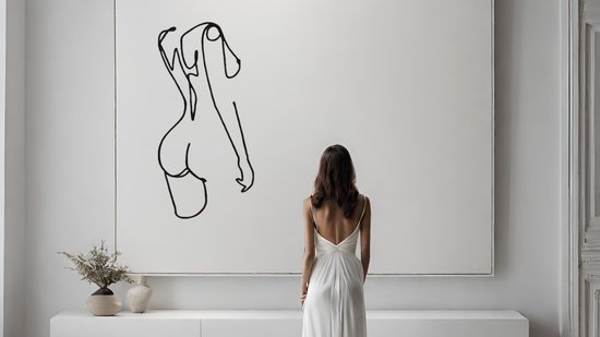 Vrouw13 - Silhouette - Metaalkunst - Zwart - 50 cm- Line Art Decoratie - Muur Decoratie- Cadeau voor Vrouw- Inclusief ophangsysteem