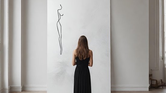 Vrouw8- Silhouette - Metaalkunst - Zwart - 75 cm- Line Art Decoratie - Muur Decoratie- Cadeau voor Vrouw- Inclusief ophangsysteem