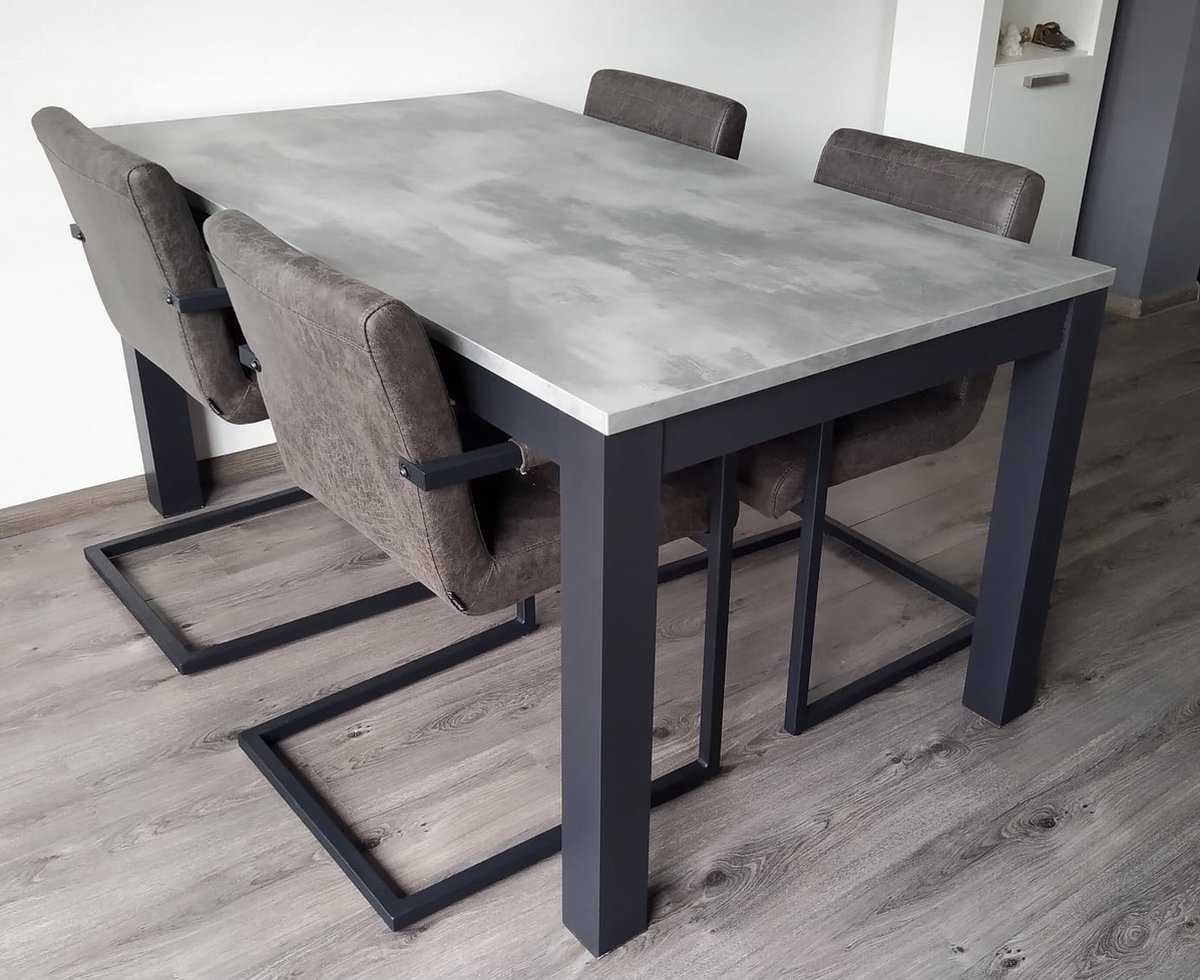 Eettafel Milaan - Betonlook / Zwart Onderstel - 90 x 195 cm